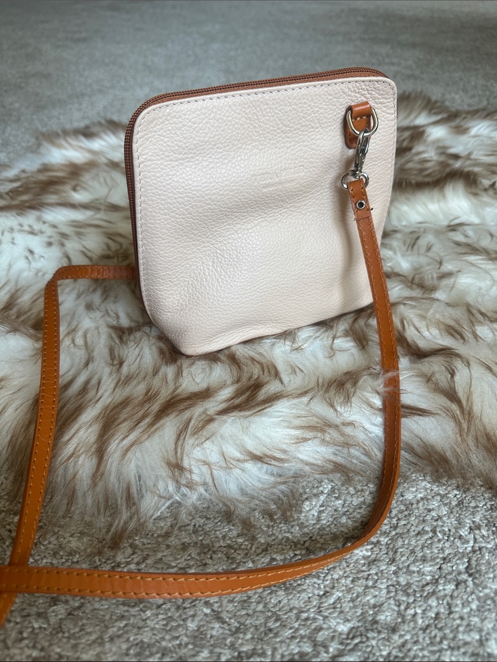 VERA PELLE small leather crossbody bag